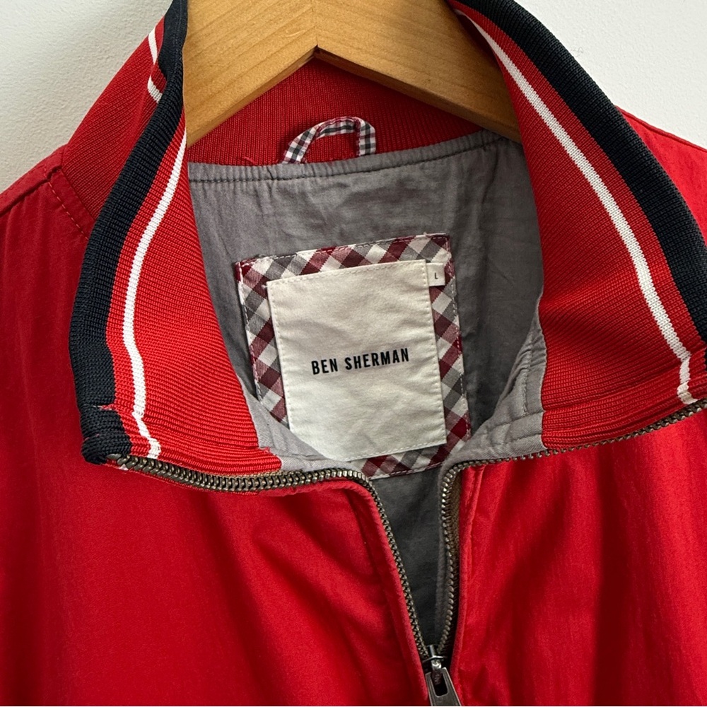 Red and Tan Men's Jacket - Picture 3 of 7